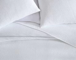 Aspen 3 Piece Queen Quilt Set White -Bedding Store 055dde21a6af4ac0aae23b9b3e7552fb