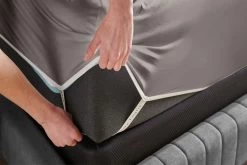 Tempur-Pedic® TEMPUR-breeze° Graphite Full Sheet Set -Bedding Store 0c3edb8f 0962 495f b331 b63e67df5c5b 1