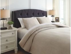 Signature Design By Ashley® Mayda 3-Piece King Comforter Set -Bedding Store 11fc524e 7ed8 46b0 b916 894987bc06ad