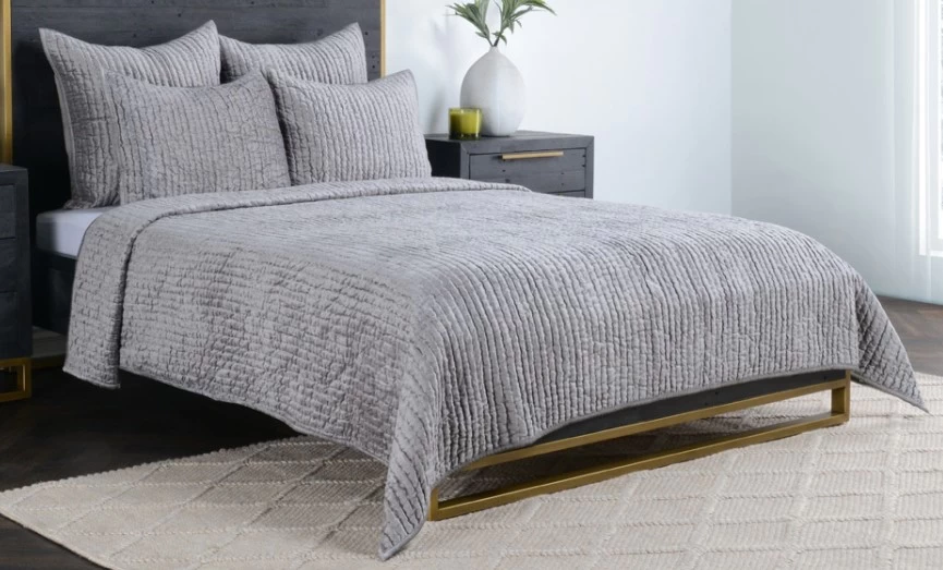 Classic Home Bari 4-Piece Gray King Quilt Set 3 Classic Home Bari 4-Piece Gray King Quilt Set