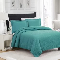 RT Designers Collection Ruby 3pc Pinsonic High Quality All Season Quilt Set For Revitalize Bedroom Queen Turquoise