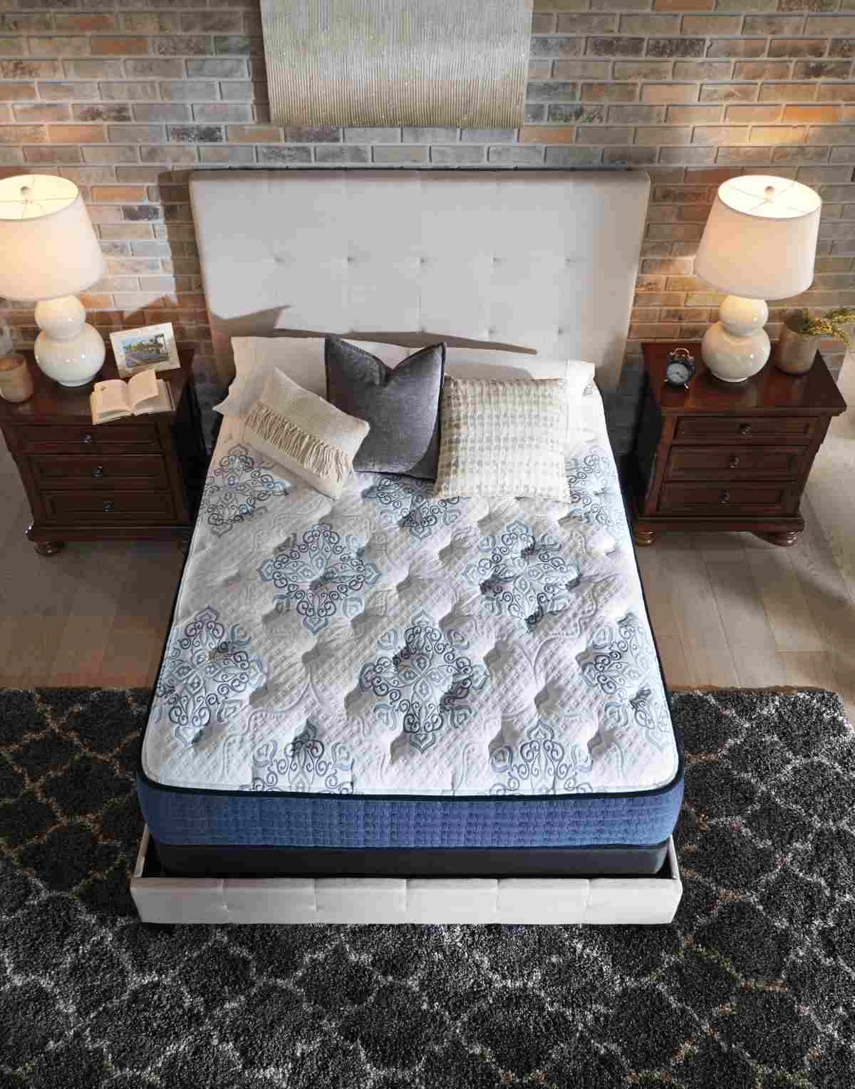 Sierra Sleep® By Ashley® Savannah Cushion Firm Queen Mattress 14 Sierra Sleep® By Ashley® Savannah Cushion Firm Queen Mattress - Image 12