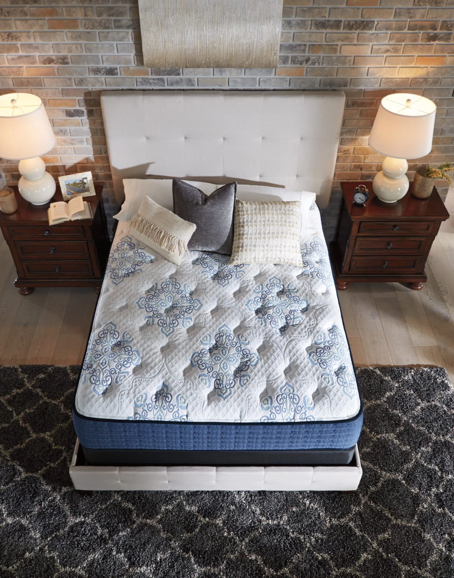 Sierra Sleep® By Ashley® Savannah Cushion Firm Queen Mattress 7 Sierra Sleep® By Ashley® Savannah Cushion Firm Queen Mattress - Image 5