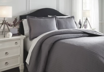 Signature Design By Ashley® Raleda Gray Queen Coverlet Set 5 Signature Design By Ashley® Raleda Gray Queen Coverlet Set - Image 3