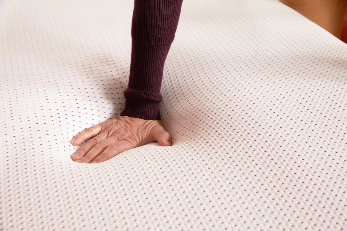 Nectar Premier Copper 14" Memory Foam Twin Mattress In A Box 12 Nectar Premier Copper 14" Memory Foam Twin Mattress In A Box - Image 10