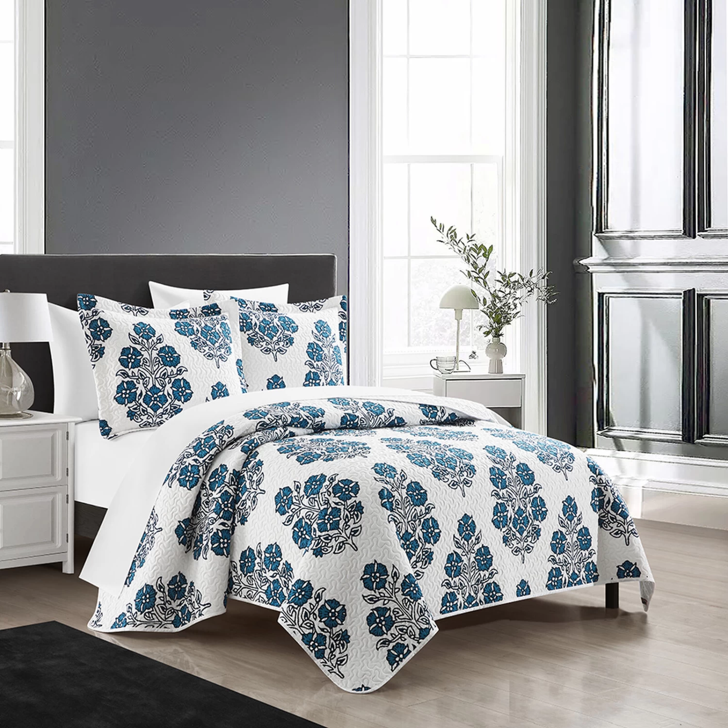 Chic Home Morris Quilt Set Large Scale Floral Medallion Print Design Bedding Blue 5 Chic Home Morris Quilt Set Large Scale Floral Medallion Print Design Bedding Blue - Image 3