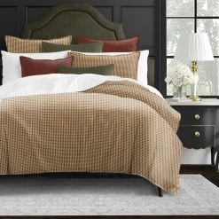 6ix Tailors Fine Linens Harper Cranberry Comforter Set -Bedding Store e87029f031ef4ad4ba5965ddea41d3c4 1