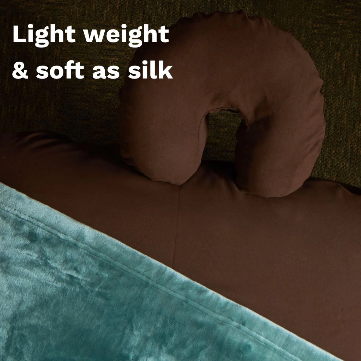 NRG® Massage Table Face Cradle & Face Rest Covers - Microfiber, 5 Pack 4 NRG® Massage Table Face Cradle & Face Rest Covers - Microfiber, 5 Pack - Image 2